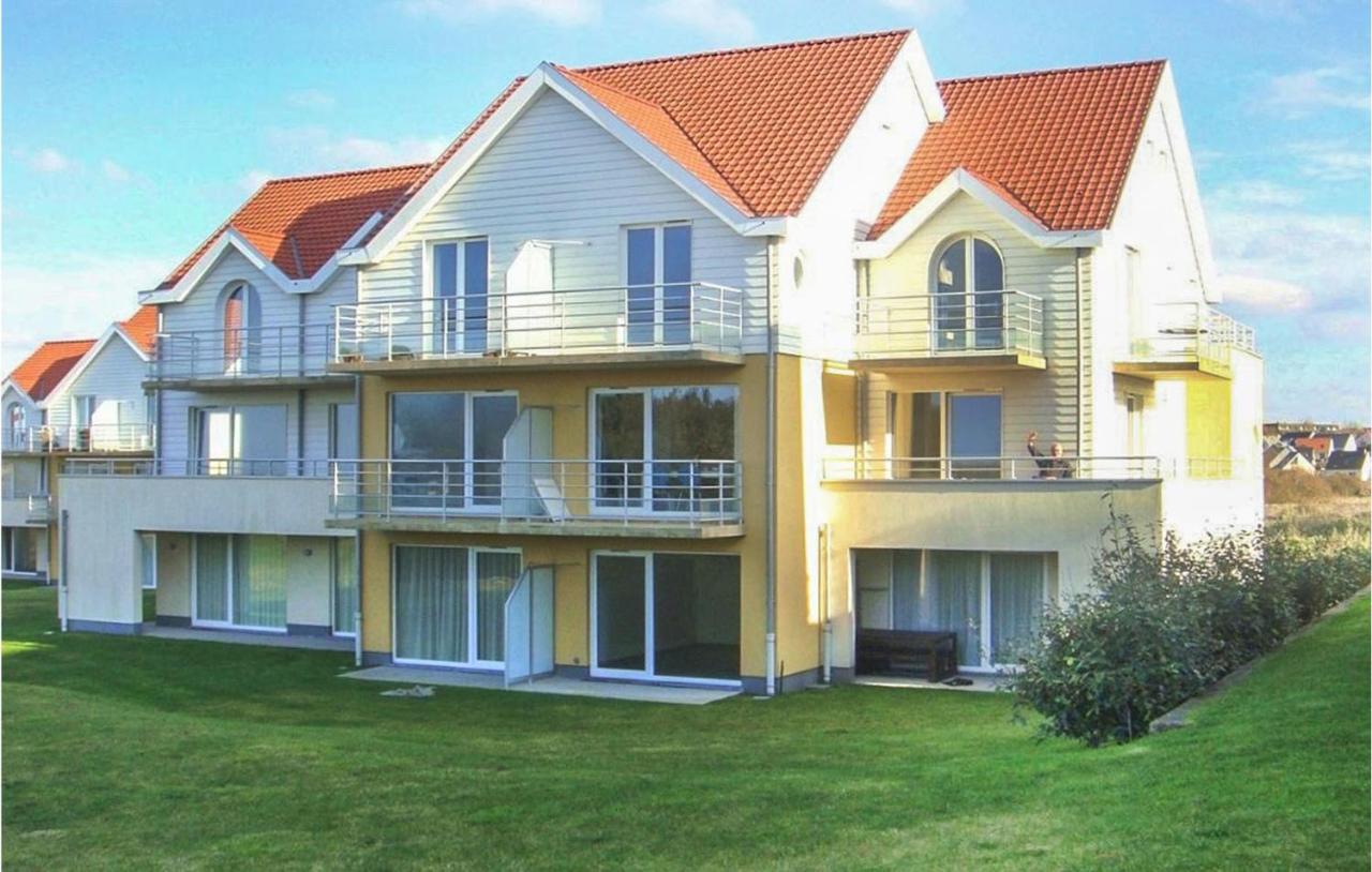 Stunning apartment in Wimereux with 3 Bedrooms and WiFi