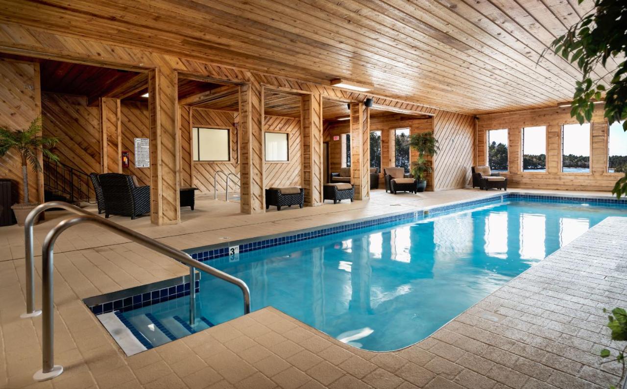 Natura VUE Resort & Boathouse — photo 2