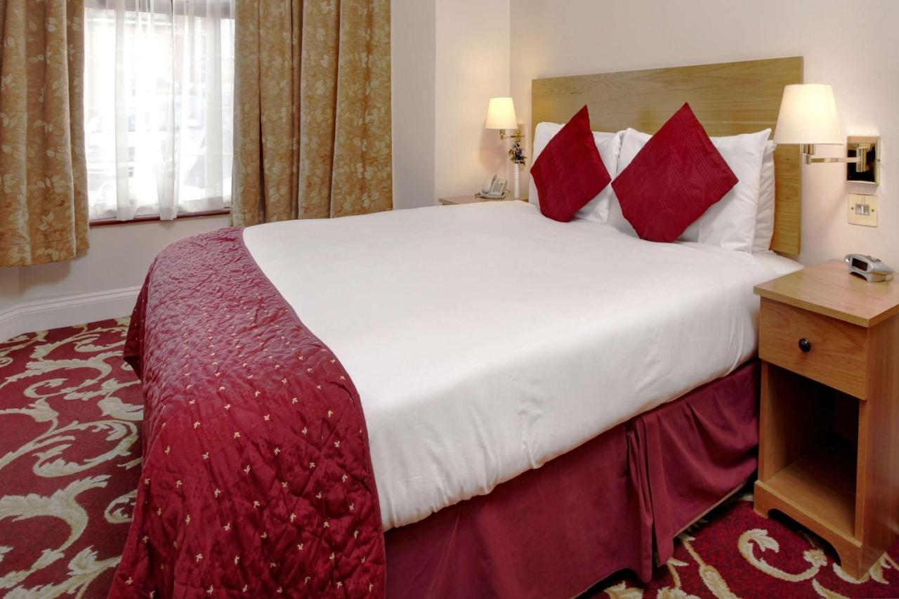 BEST WESTERN LONDON ILFORD HOTEL - Laterooms