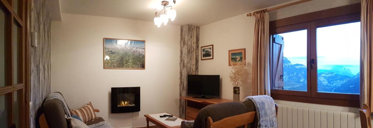 Apartment Casa Ortiz, Nerín, Spain - Booking.com