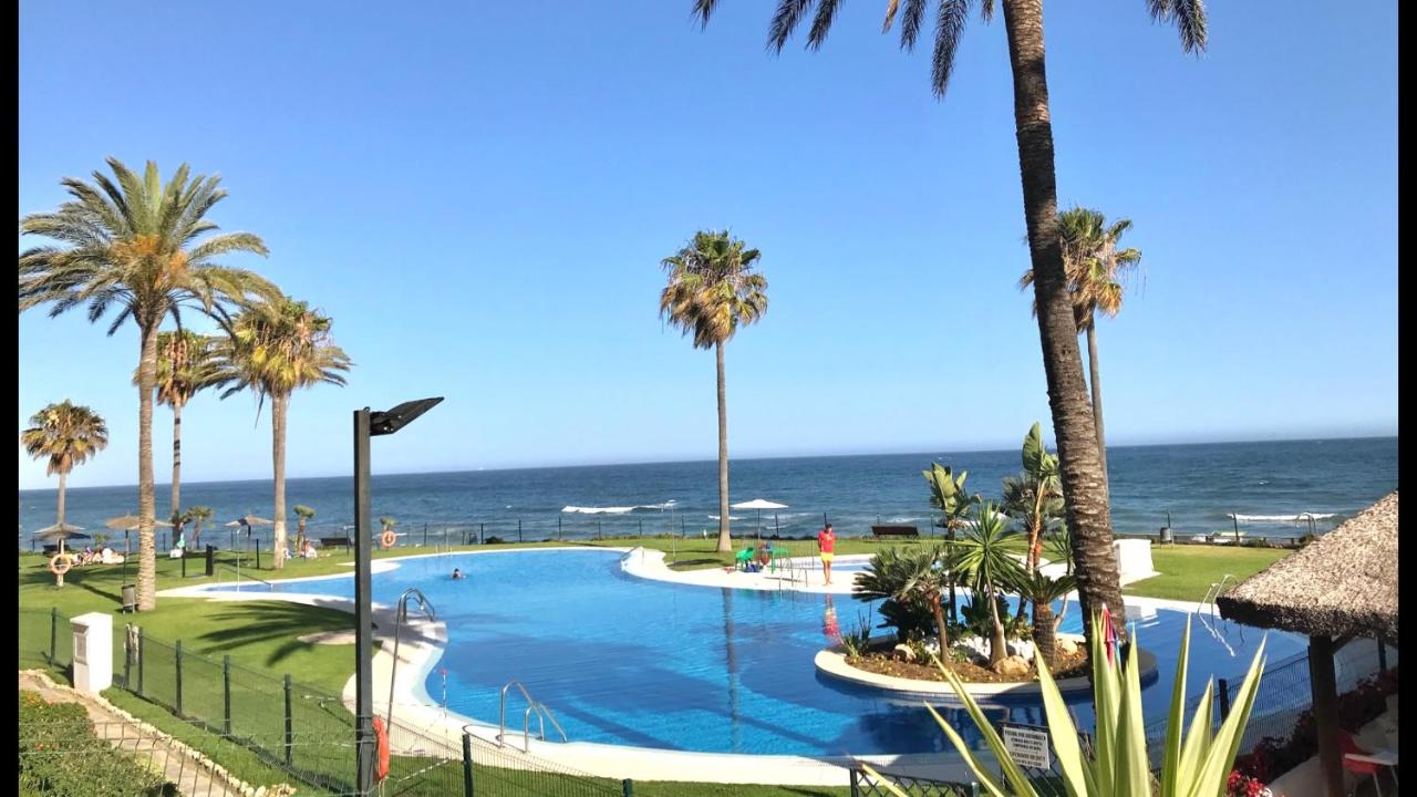 MI CAPRICHO 9C BEACHFRONT- Apartment with sea view - Costa ...