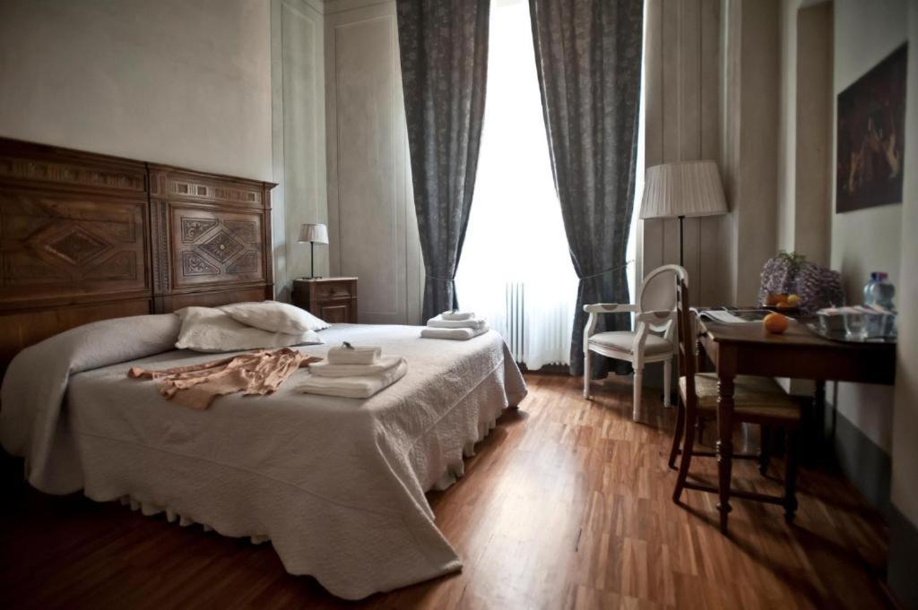 dónde alojarse en Pisa mejores hoteles donde dormir barato