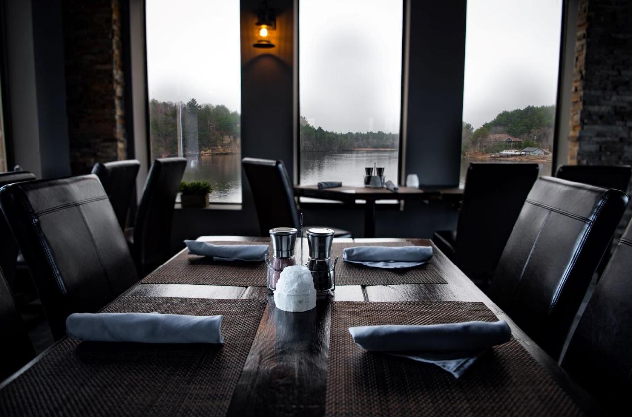 Natura VUE Resort & Boathouse — photo 19