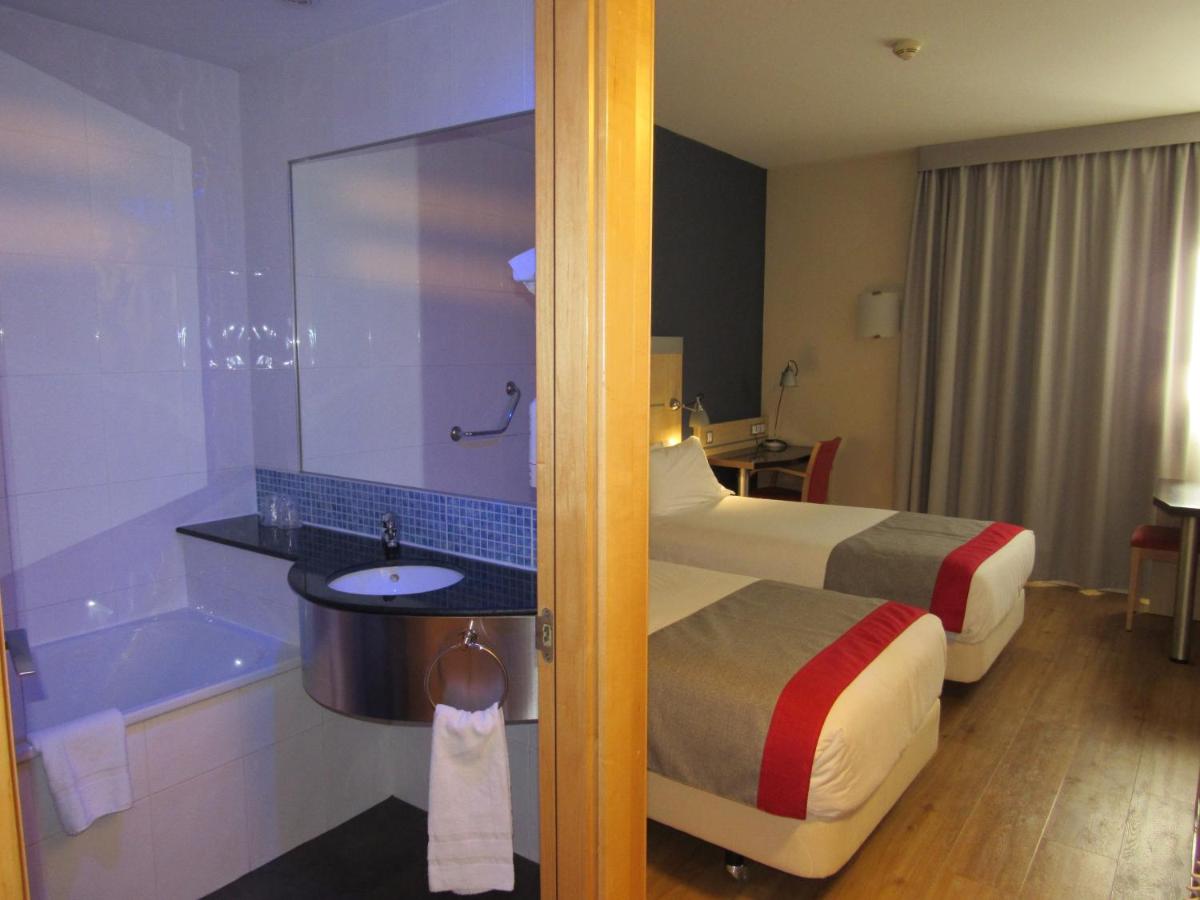 Holiday Inn Express Alcobendas, an IHG Hotel، الكوبنذاس ...