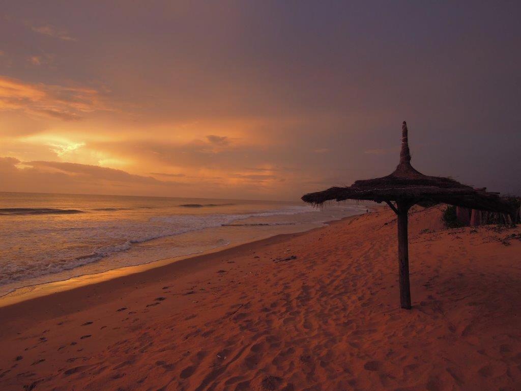 Beach: Esperanto Lodge