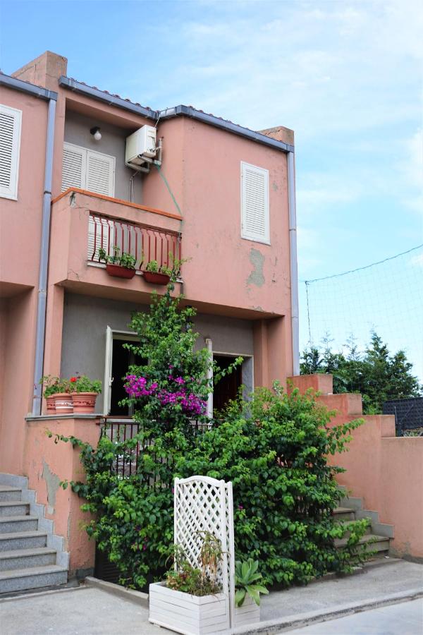 Appartamento Mare&Sole (Italia Melito di Porto Salvo) - Booking.com