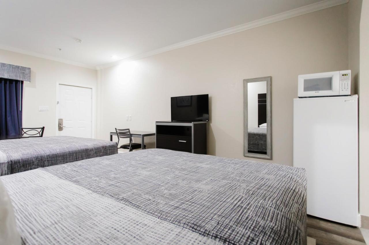 Palace Suites Motel — photo 13