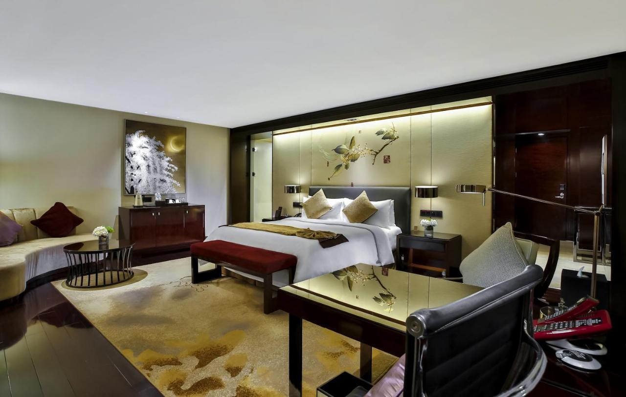 Crowne Plaza Chengdu Panda Garden, an IHG Hotel photo