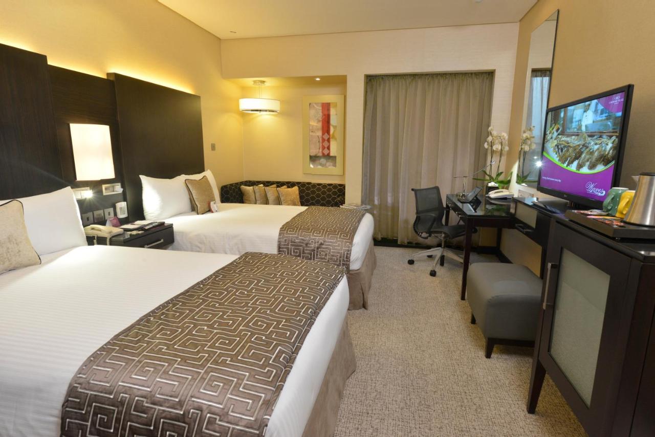 Crowne Plaza Bahrain, an IHG Hotel photo