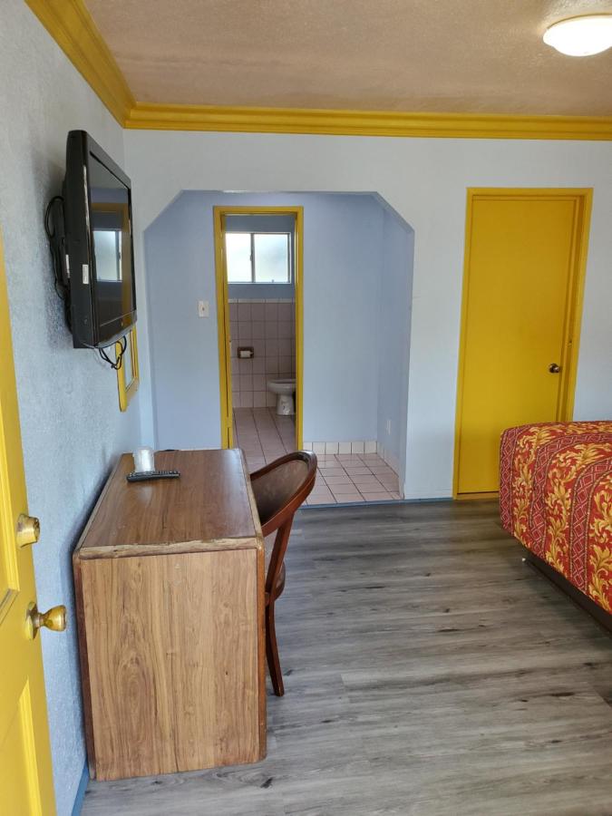 ROSE MOTEL — photo 4
