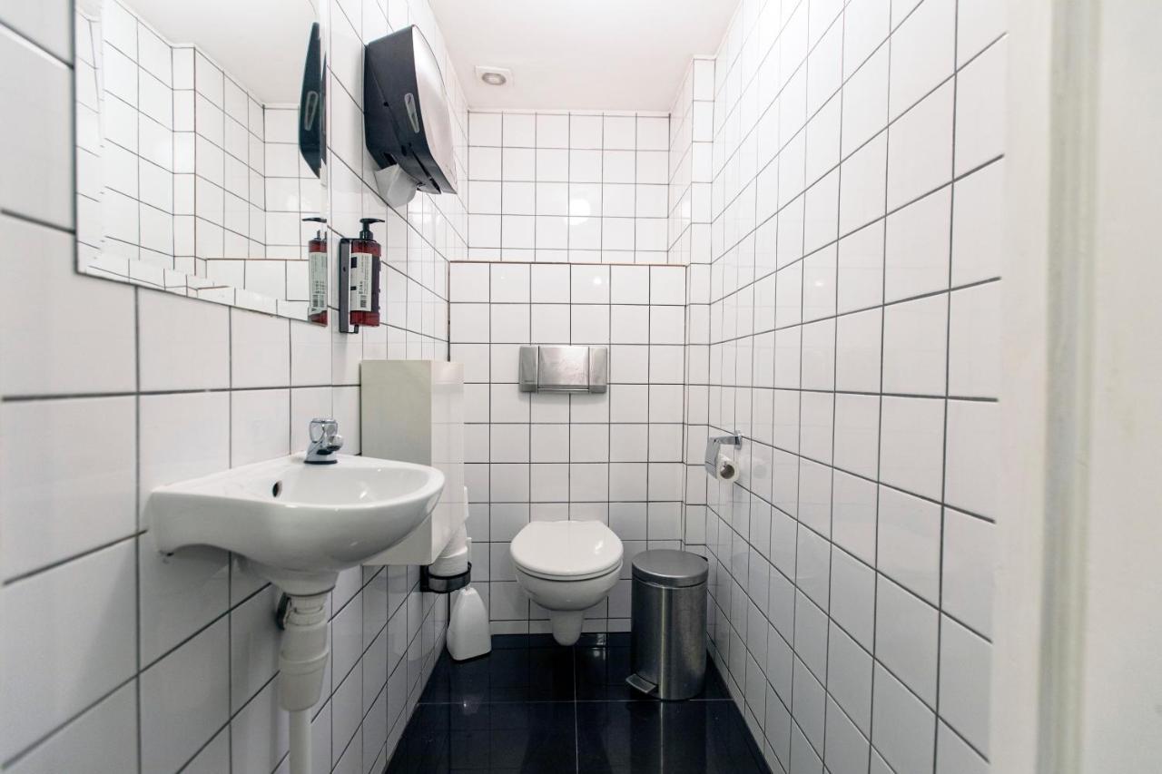 Quentin Arrive Hotel - 2