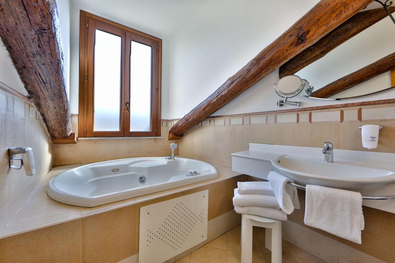Best Western Plus Hotel Genova photo