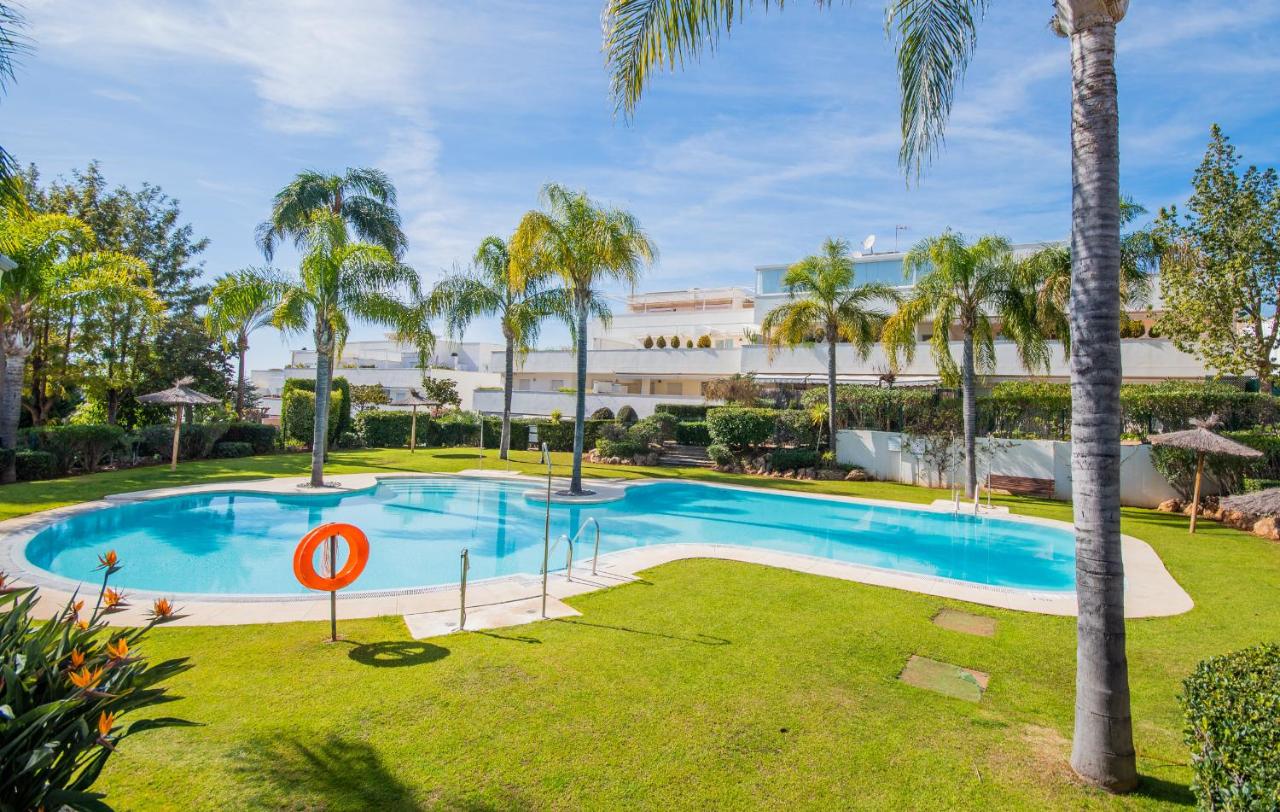 Cubos Apartamento Terrazas del Rodeo (Spanje Marbella ...