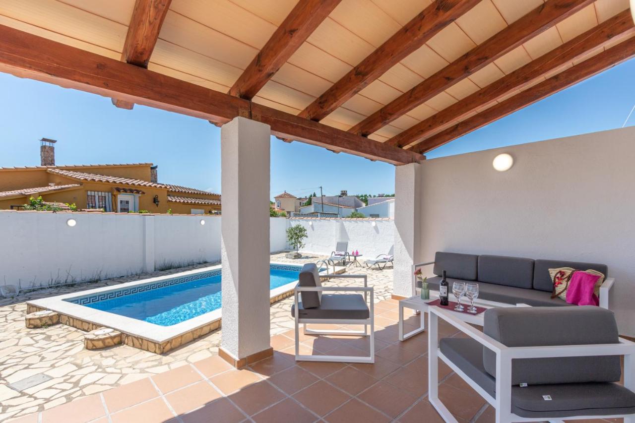 Apart-Rent Casa Alberes, Empuriabrava – Updated 2022 Prices