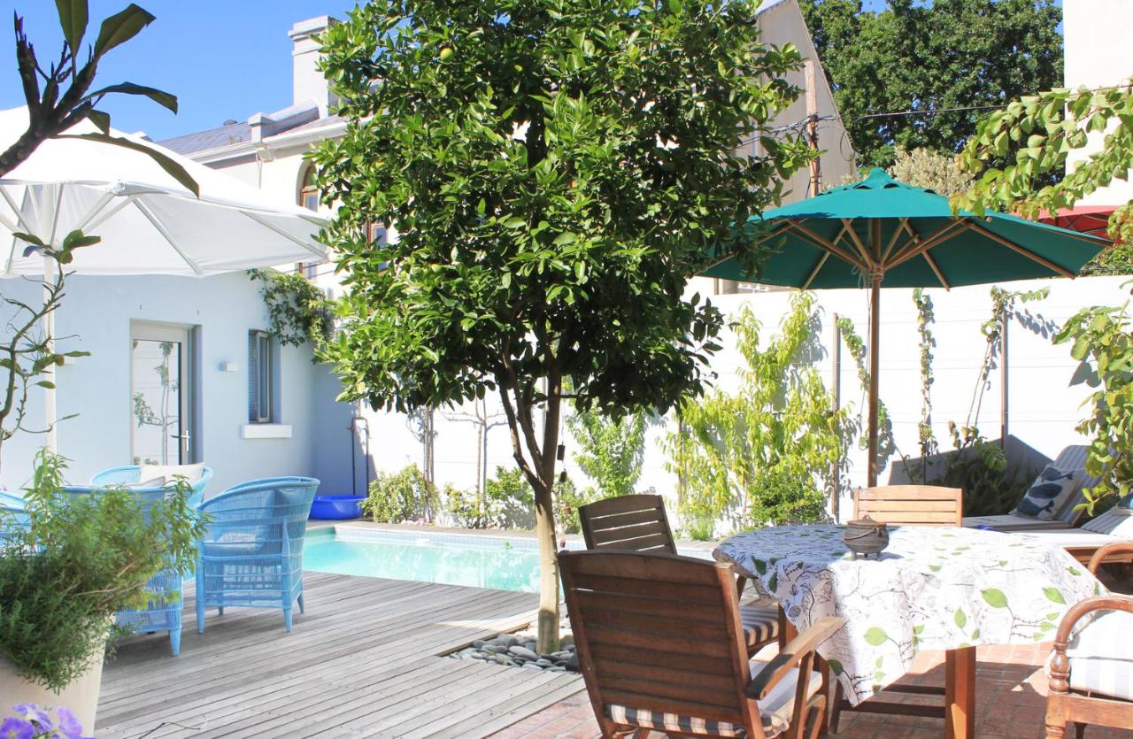 Heated swimming pool: Himmelblau Boutique Bed and Breakfast