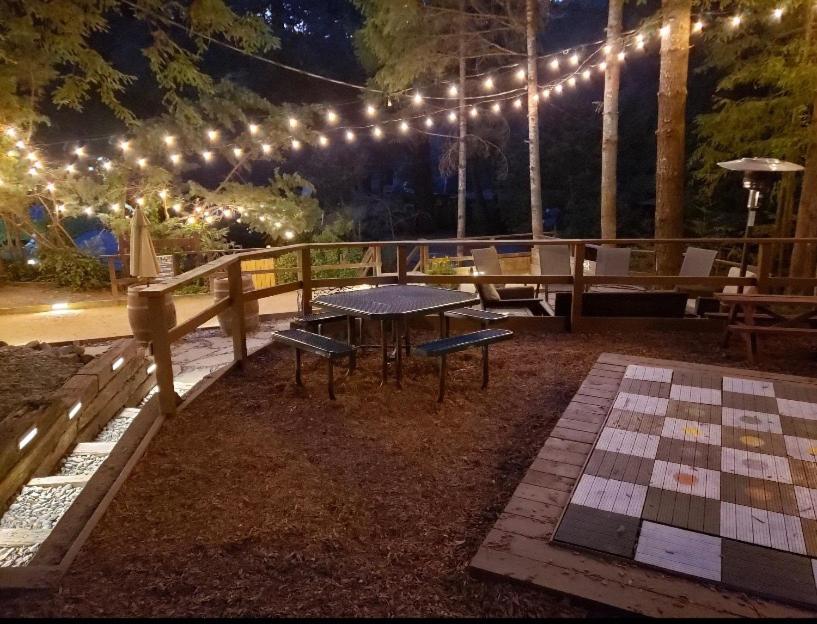 Redwoods River Resort & Campground — photo 21