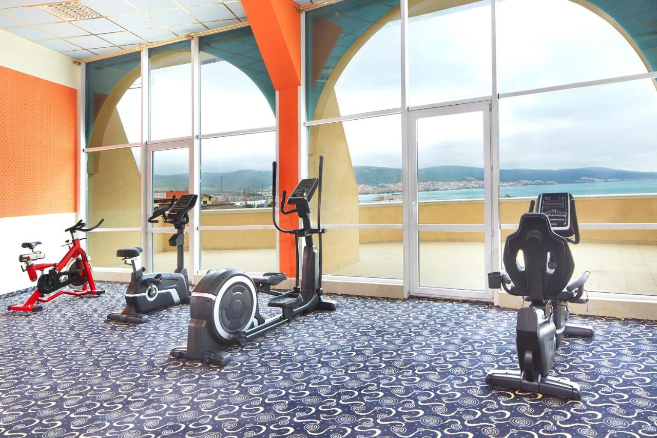 Planeta Hotel & Aquapark - Ultra All Inclusive photo