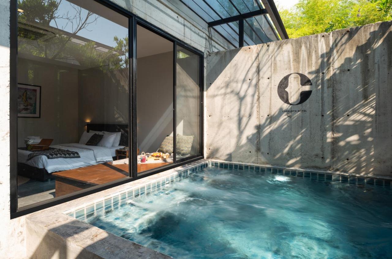 โรงแรมเชอร์ล็อค (Cherlock Hotel) โรงแรมเชอร์ล็อค (Cherlock Hotel)