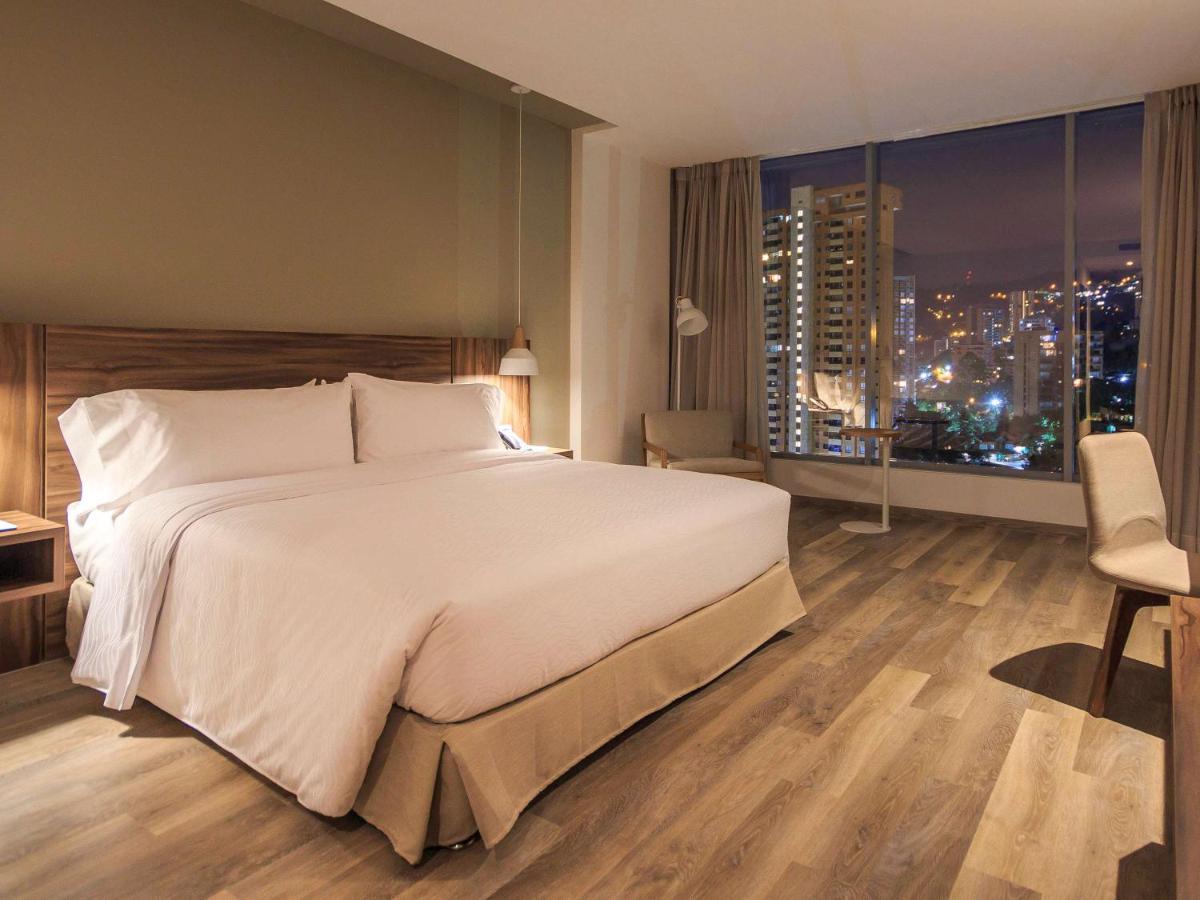 Novotel Medellin El Tesoro photo