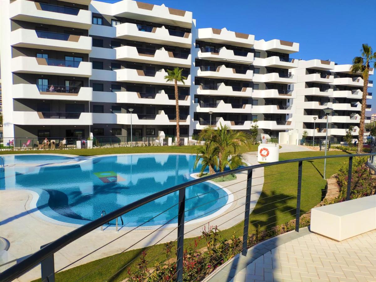 Sunny Spain Familiar Apartment, Arenales del Sol ...