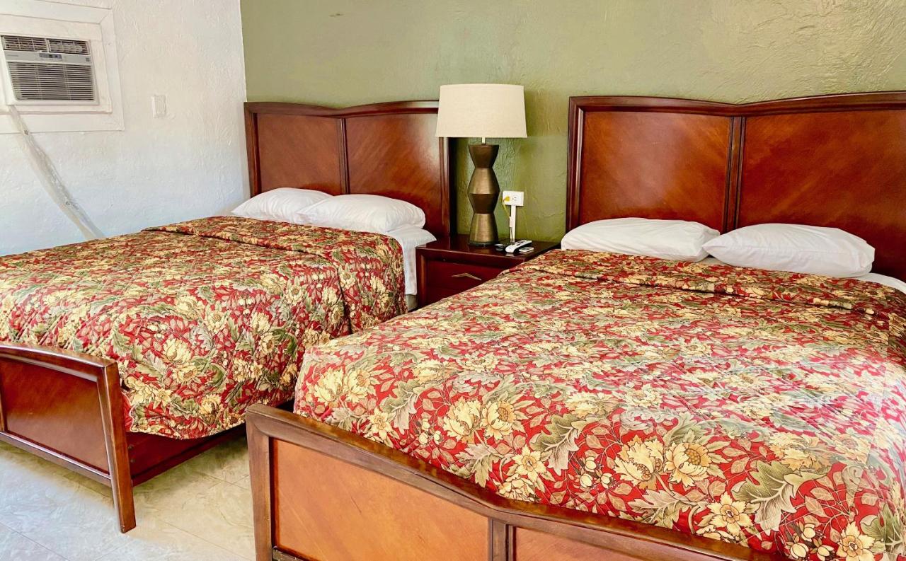 East Trail Motel — photo 17