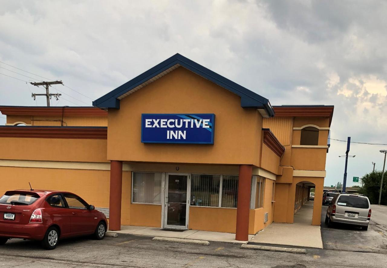 Executive Inn — photo 13