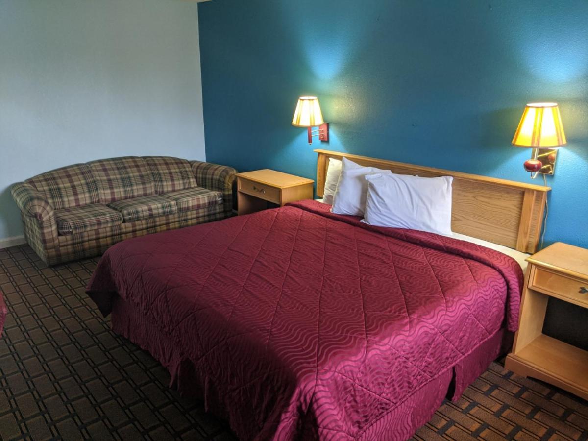 Executive Inn — photo 10