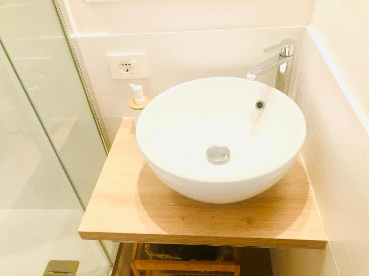 Camera matrimoniale con bagno privato Navigli, Milano – Prezzi aggiornati  per il 2023