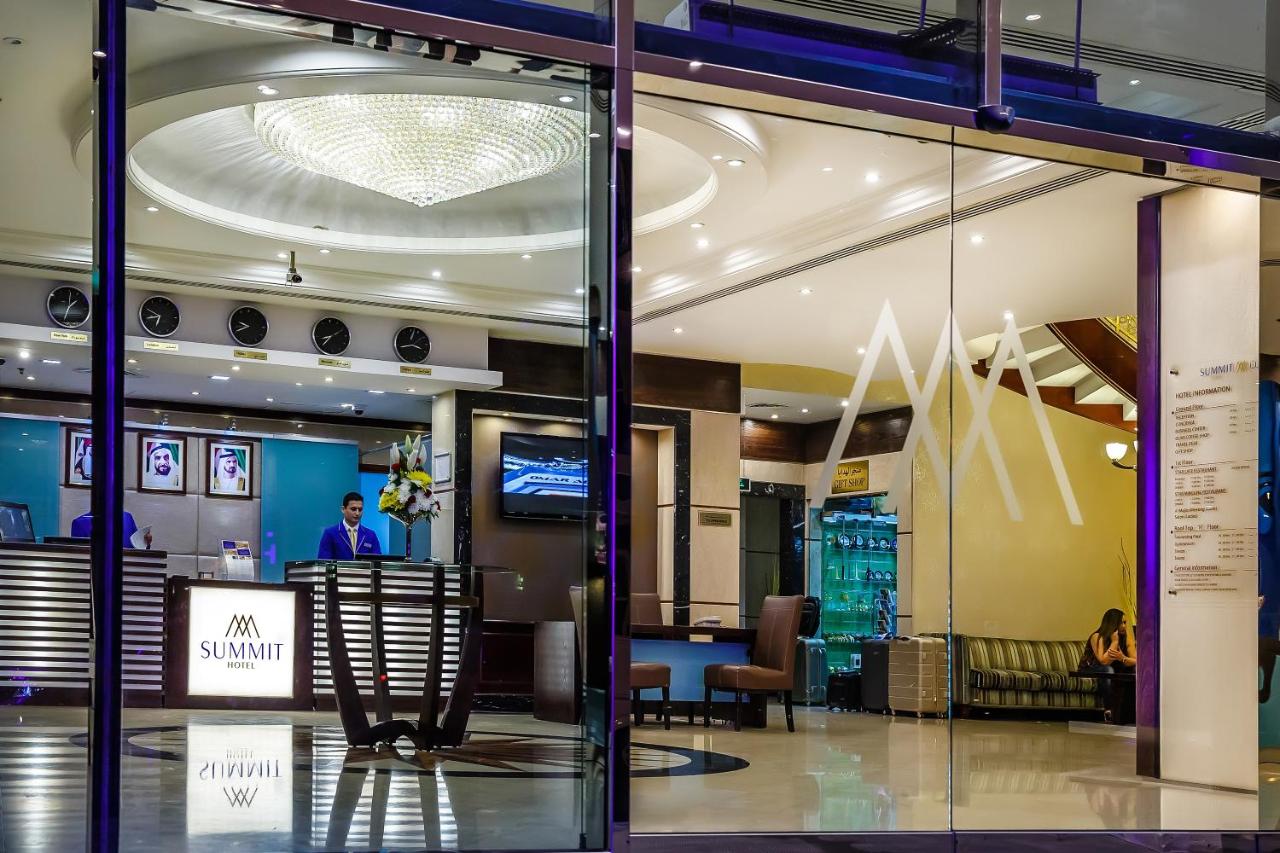Landmark Summit Hotel photo