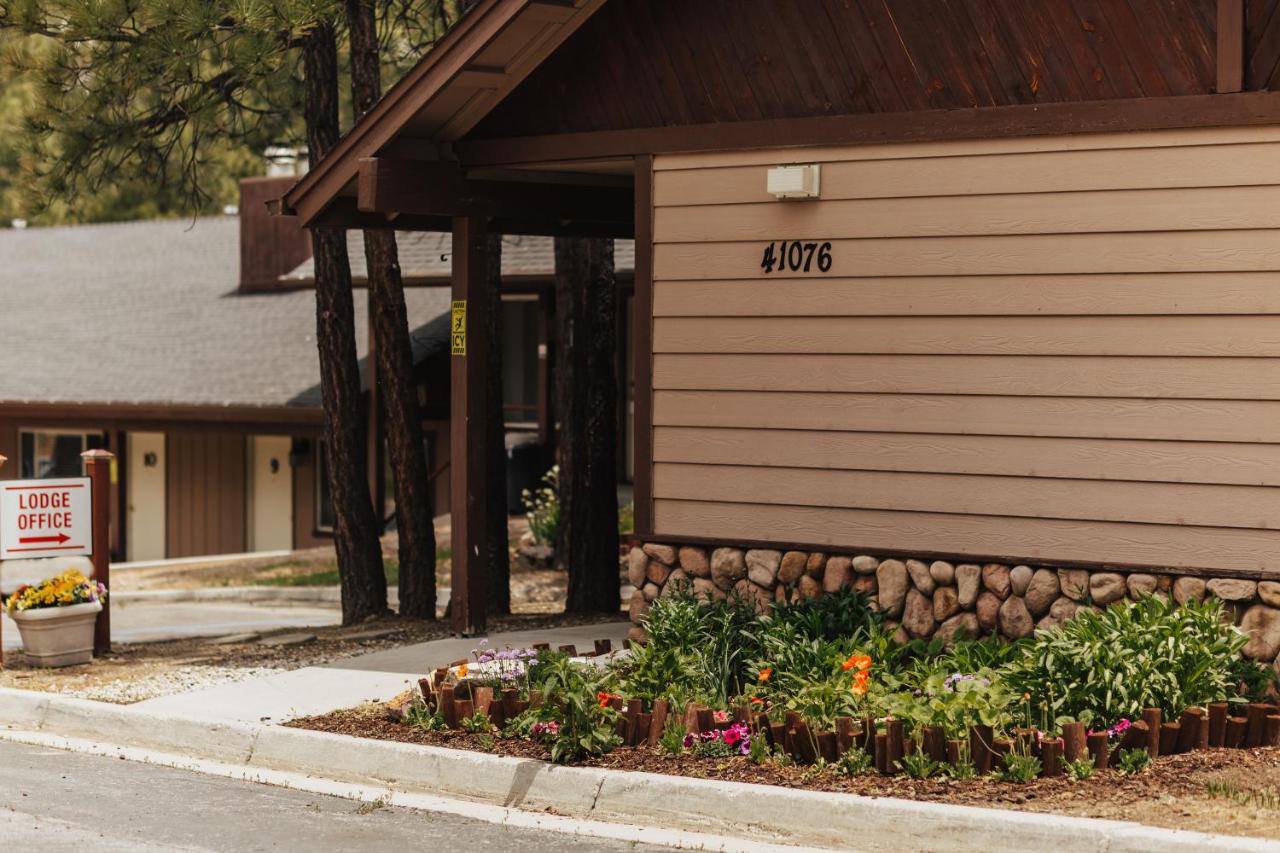 Vintage Lakeside Inn — photo 14