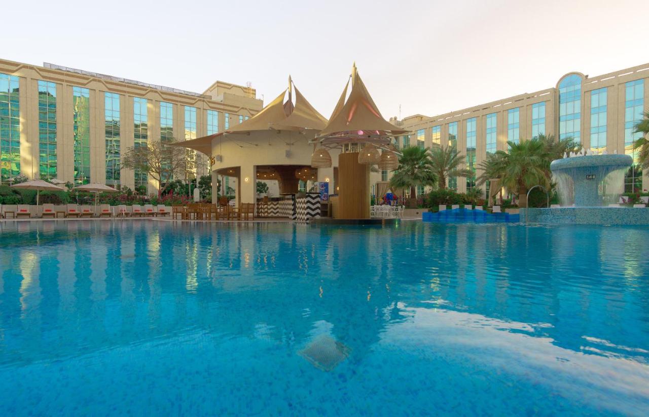 Millennium Airport Hotel Dubai photo
