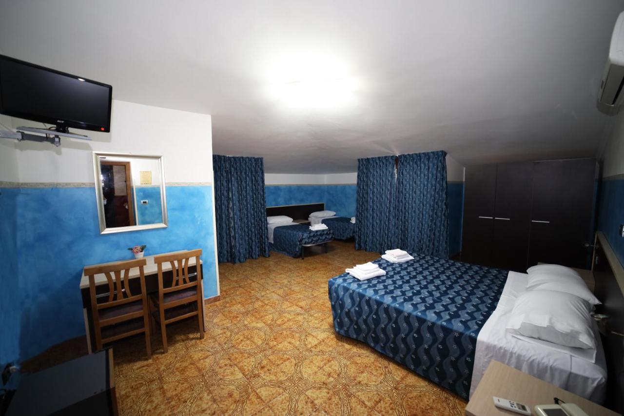 Hotel Napoleone photo