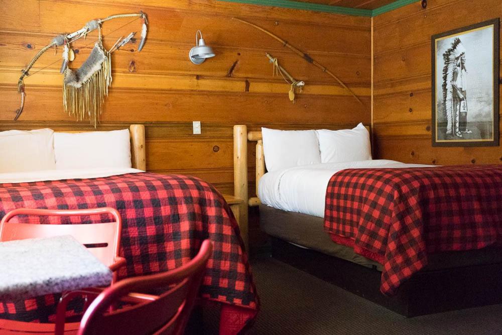 Shaver Lake Village Hotel — photo 9