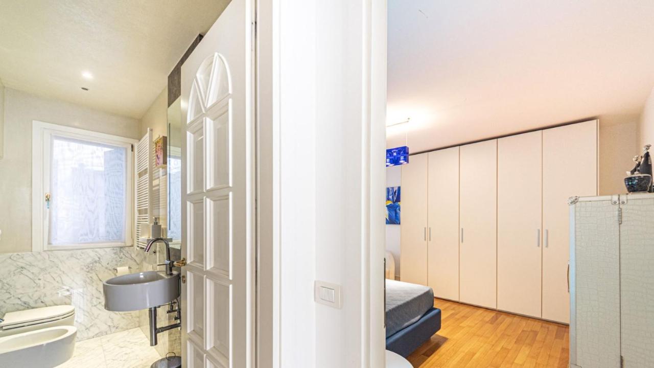 Ca' Emma San Marco - Canal View - 3