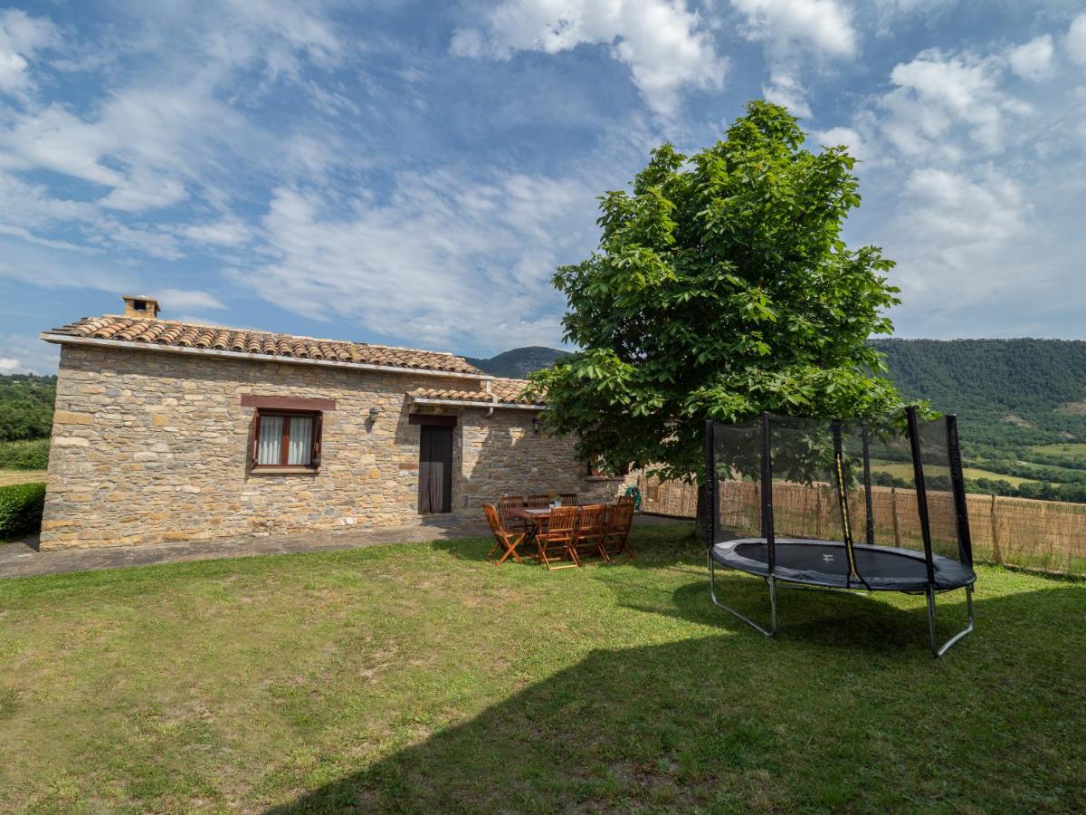 eva y maría CASA RURAL (España Rañín) - Booking.com