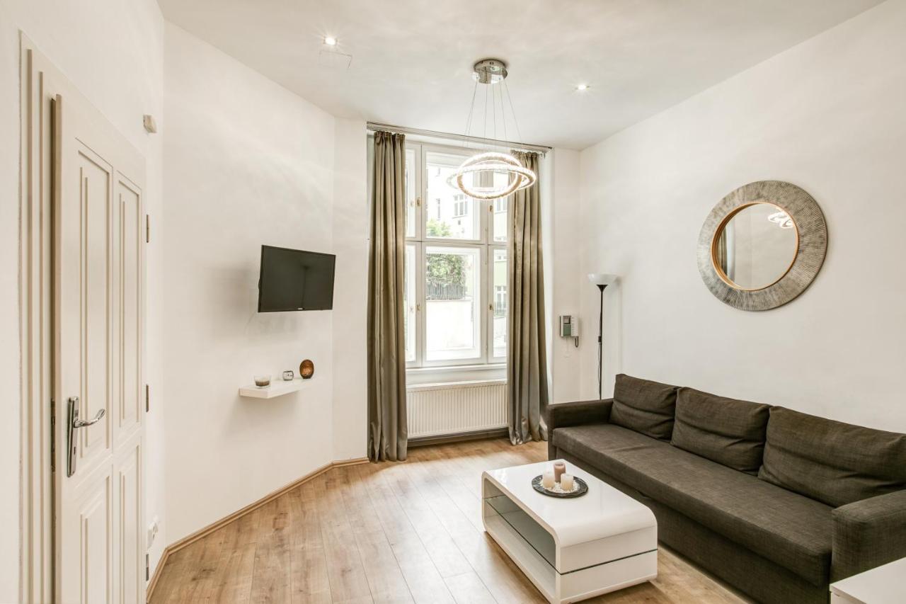 Cozy and Classy Apartment in the Old Town, Prague – Updated 2022 Prices