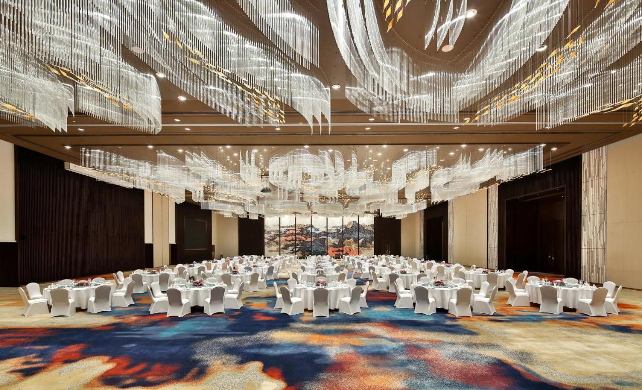 Crowne Plaza Chengdu Wenjiang, an IHG Hotel photo