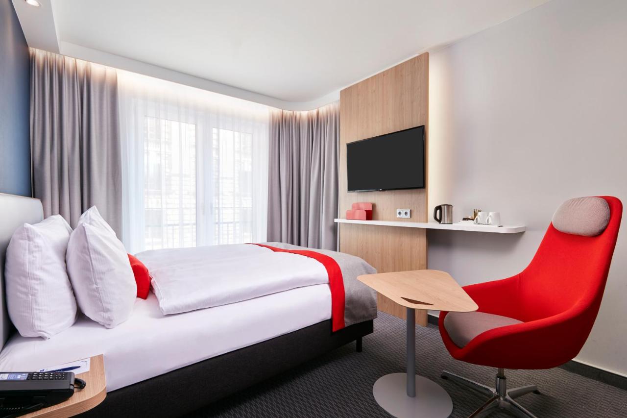 Holiday Inn Express - Berlin - Alexanderplatz, an IHG Hotel, ברלין – מחירים  מעודכנים לשנת 2022