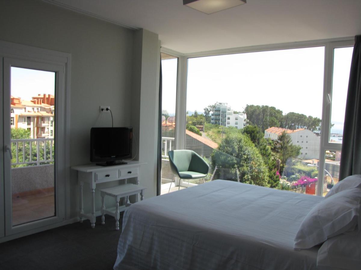 Hotel Ton (Španělsko Sanxenxo) - Booking.com