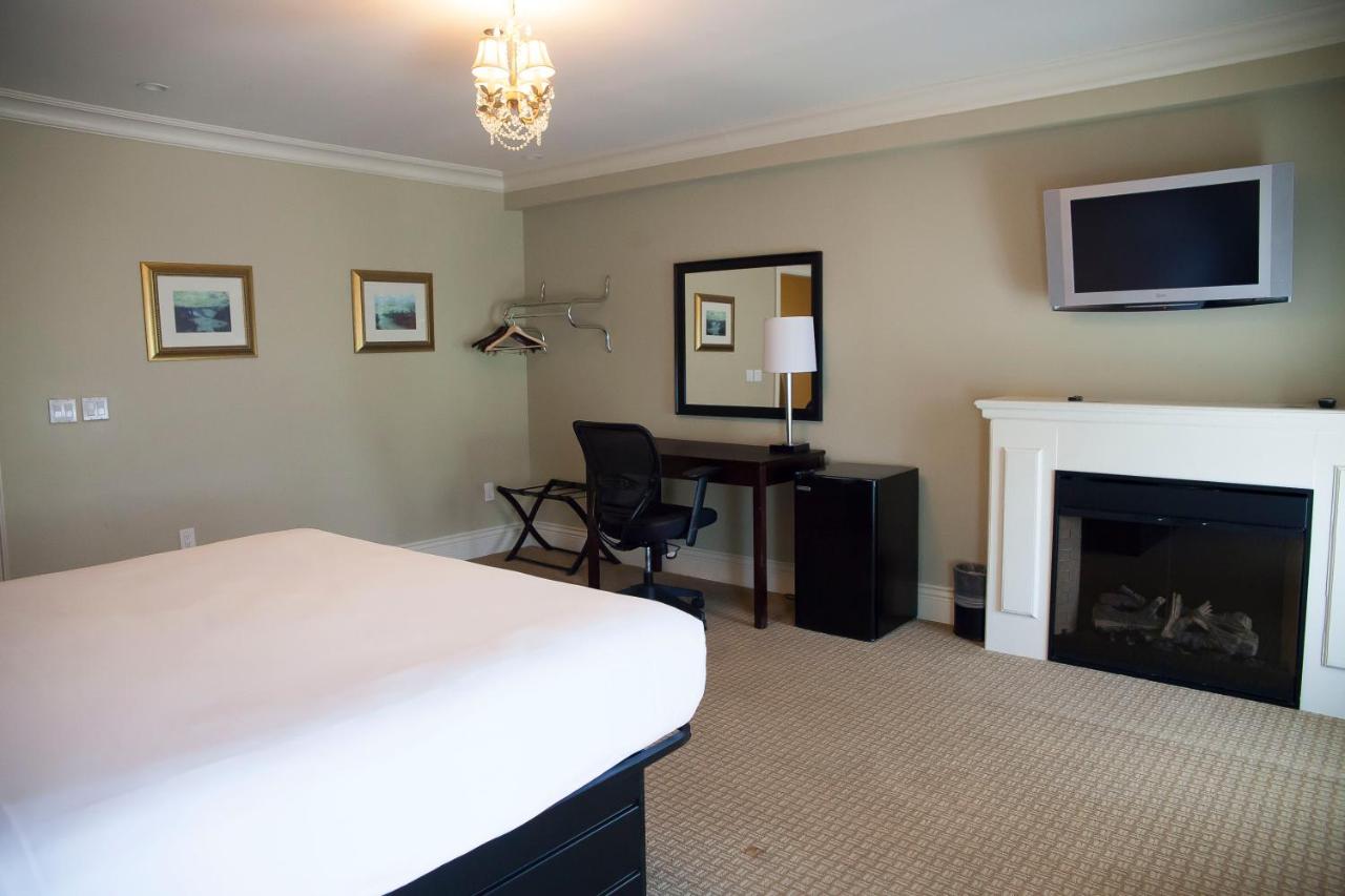 Niagara Crossing Hotel and Spa — photo 5