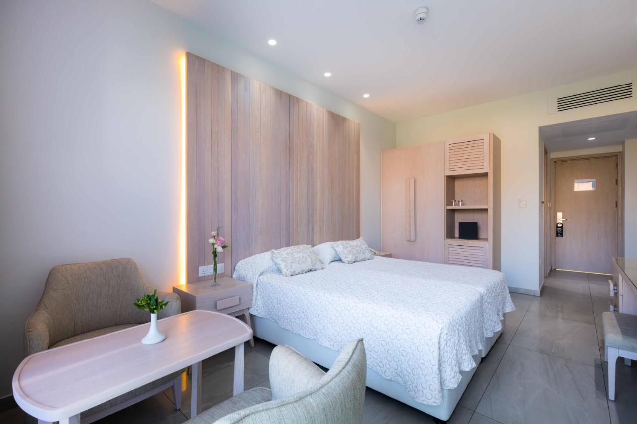 Tasia Maris Beach Hotel - Adults Only photo