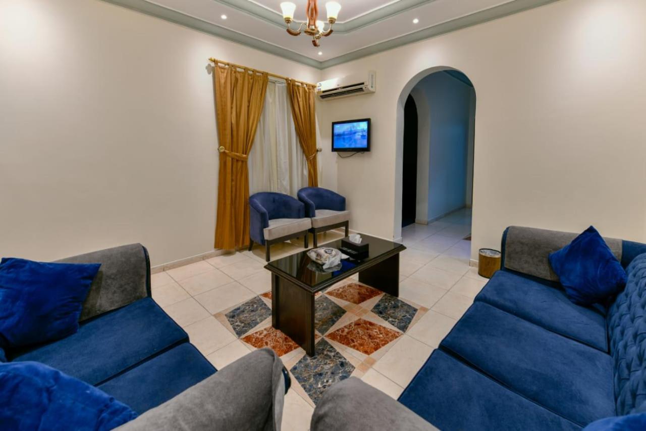 Фото Al Rahaba Palace Furnished Units