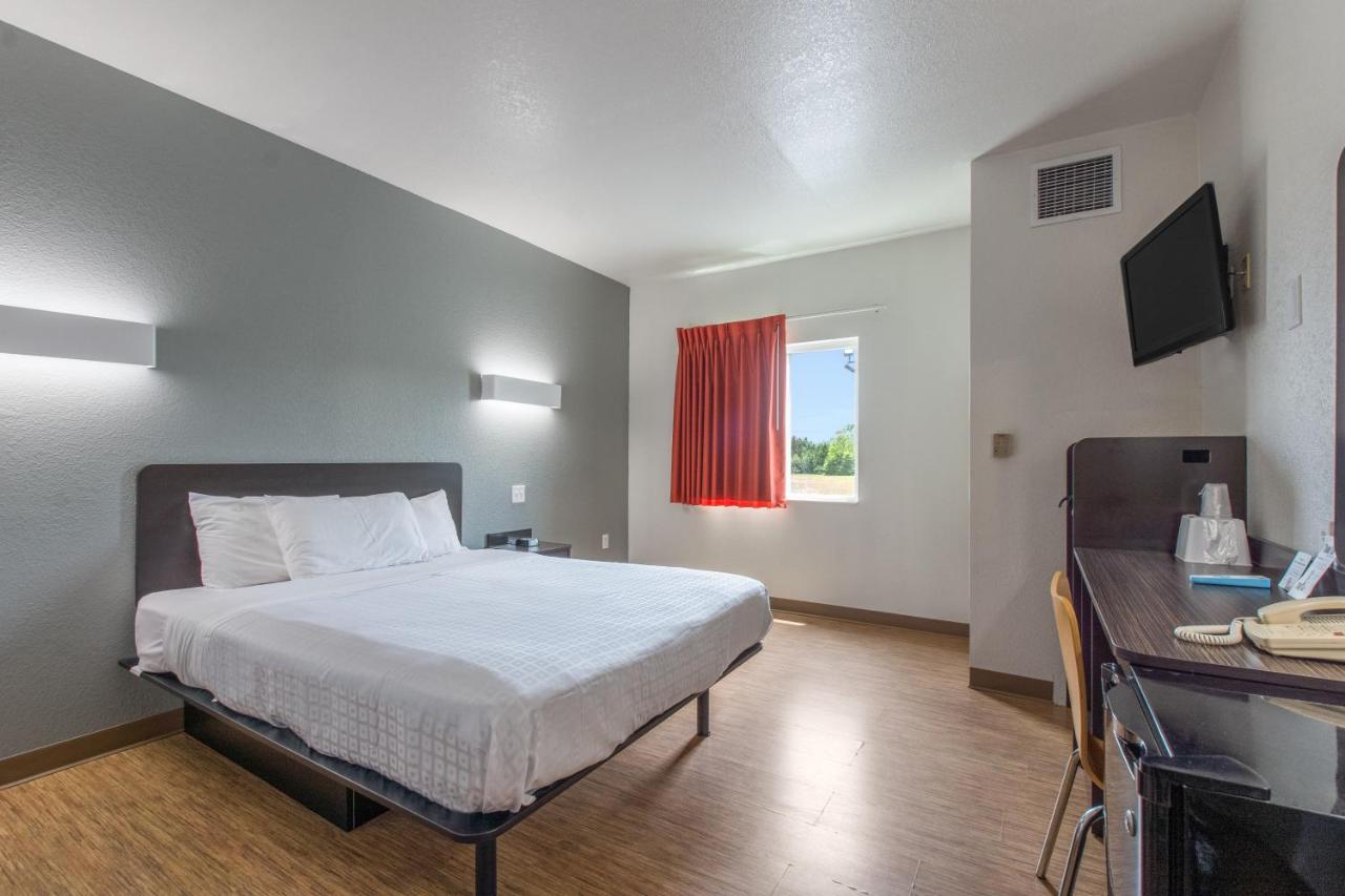 Value Inn — photo 22