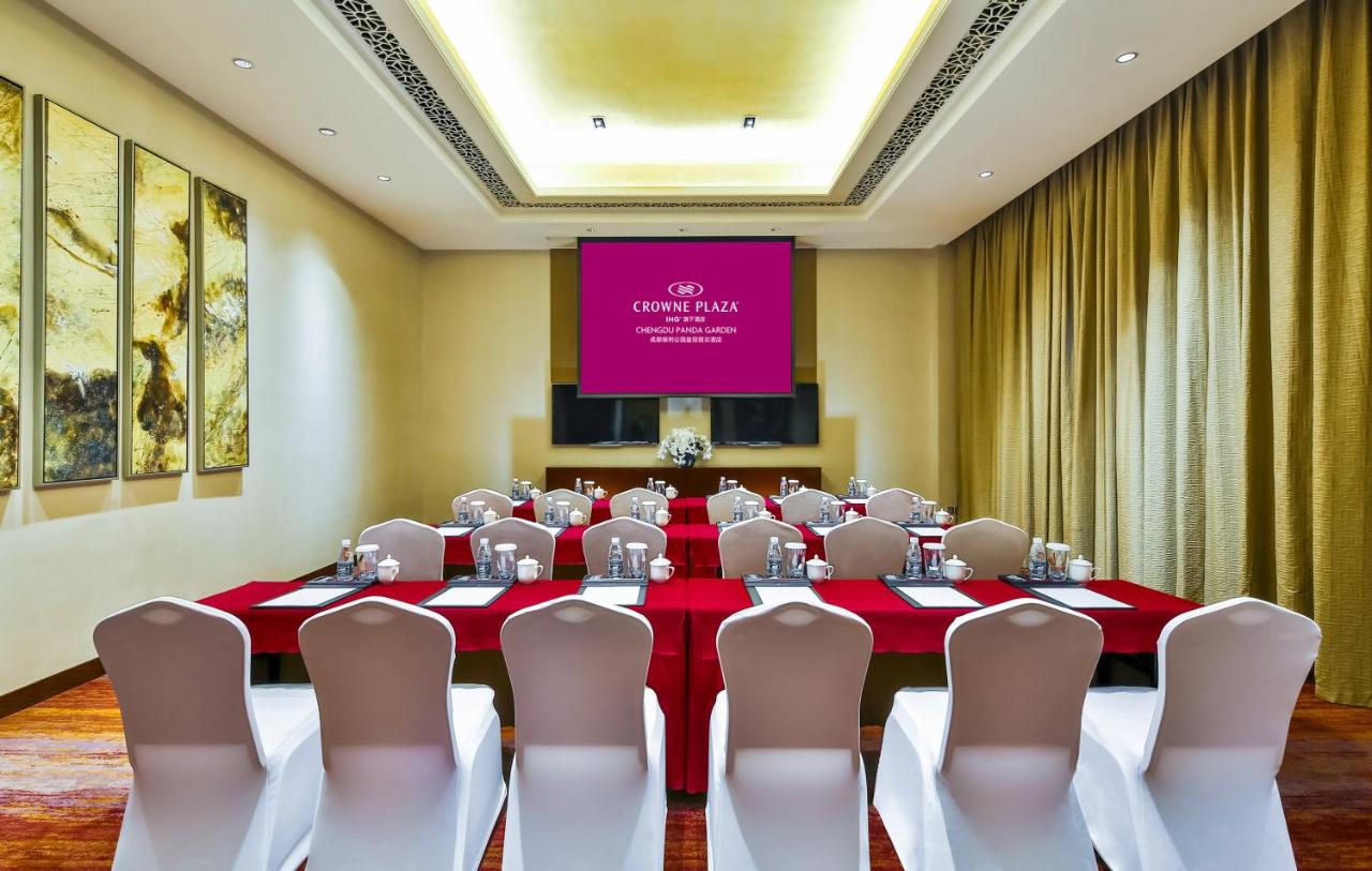Crowne Plaza Chengdu Panda Garden, an IHG Hotel photo