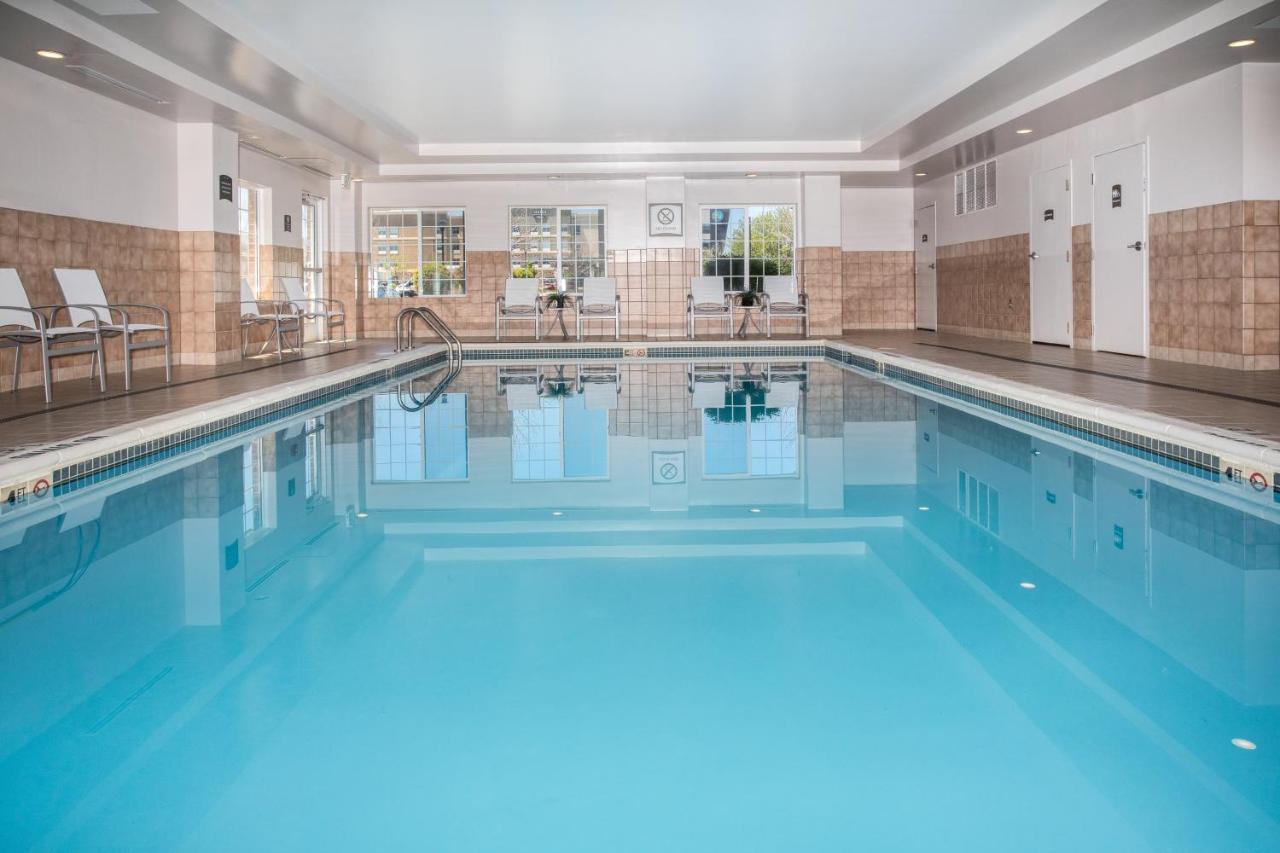 Heated swimming pool: Staybridge Suites Denver International Airport, an IHG Hotel
