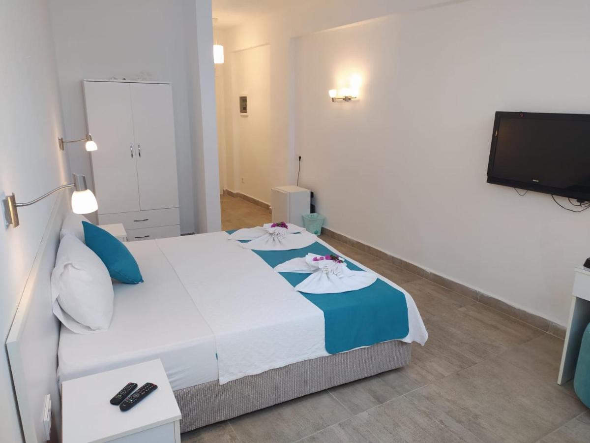 Economy Room - Semi-Basement