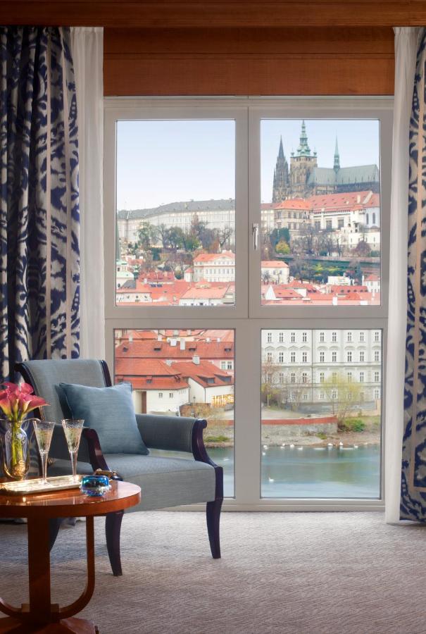 Four Seasons Hotel Prague photo