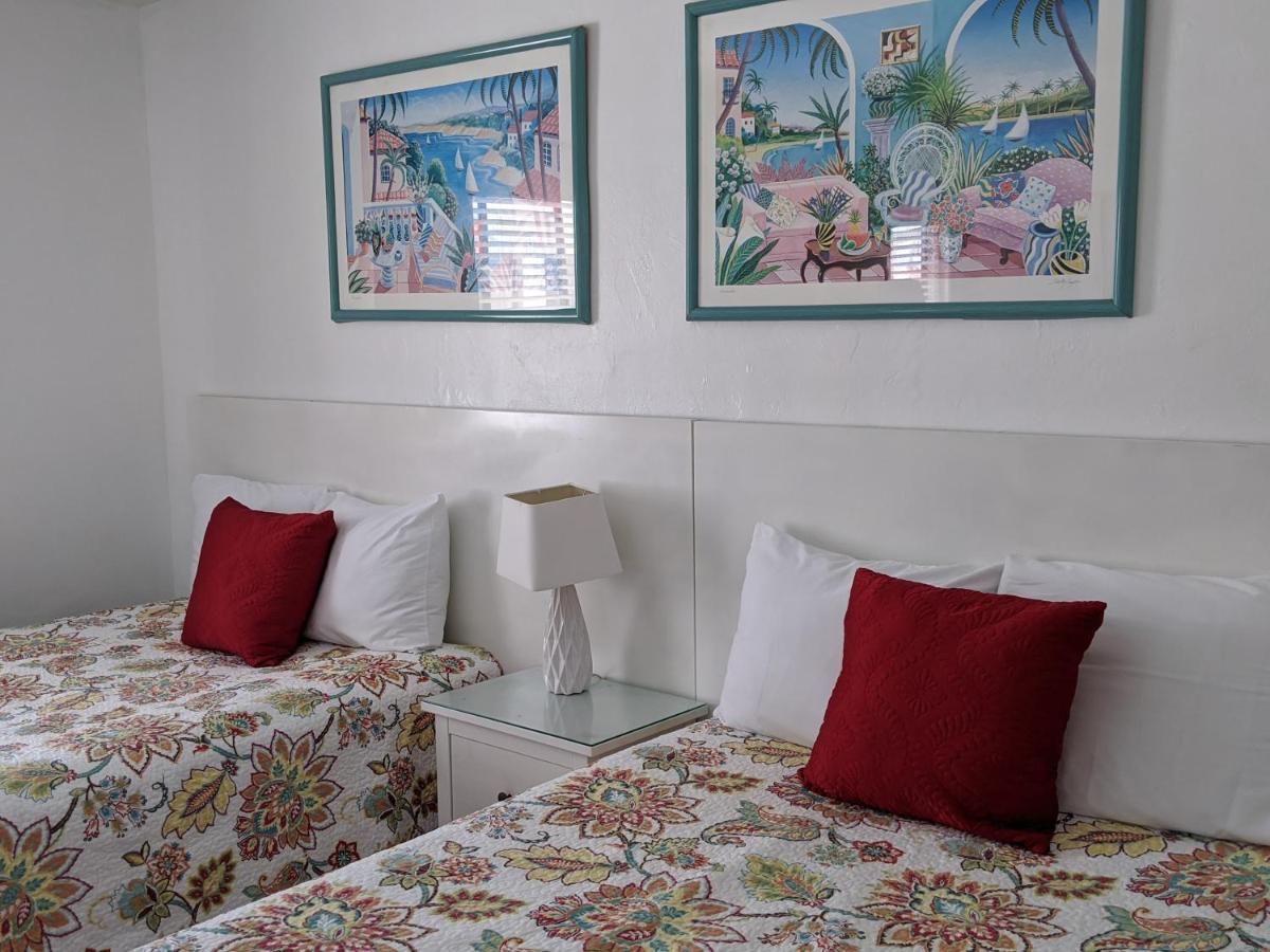 Breakaway Inn Guest House — photo 11
