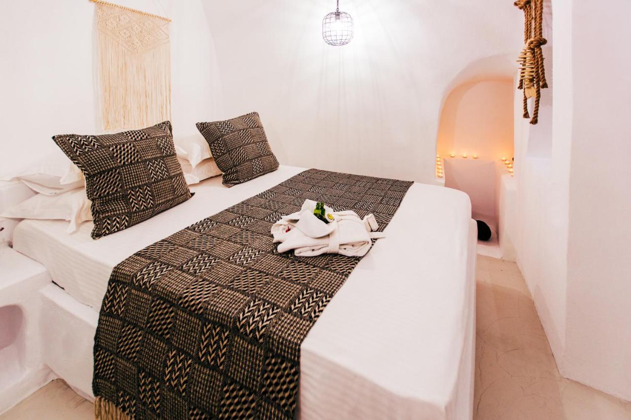 Blessed Blue Boutique Cave Suite - 3