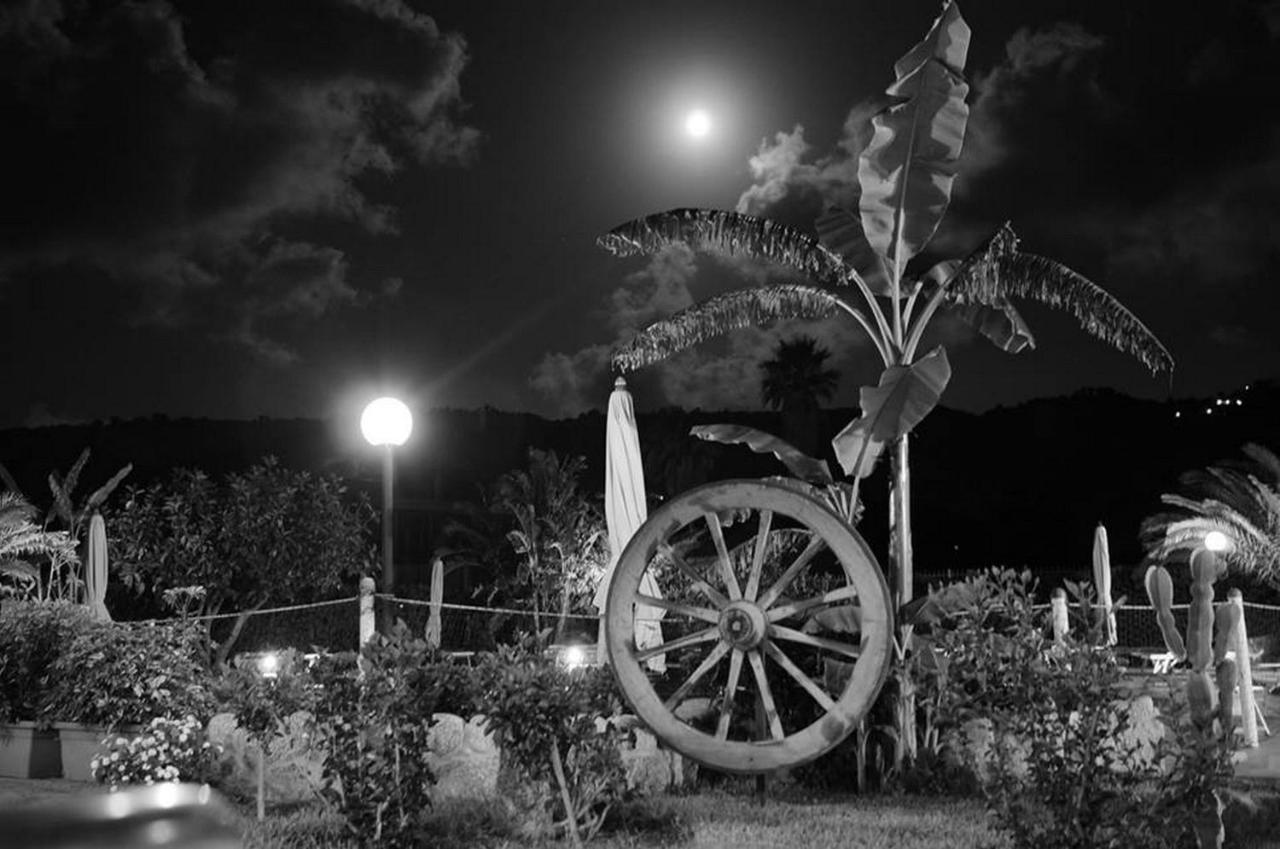 Hotel Residence Riviera Calabra photo